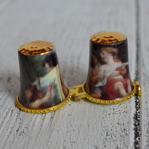 Игольница фарфоровая VICTORIAN CHILDREN BIRCHCROFT  if-001 