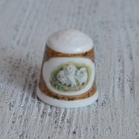 Напёрсток Совы MAYFAIR MOTHER OWL & YOUNG/"THE BARN OWL" nfp-0101